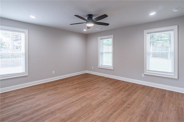 194 Melanie Lane, Woodstock, GA 30188