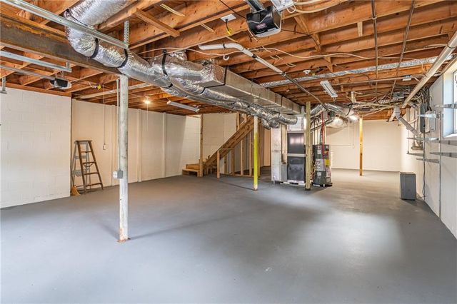 194 Melanie Lane, Woodstock, GA 30188