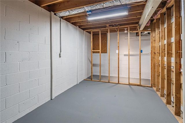 194 Melanie Lane, Woodstock, GA 30188