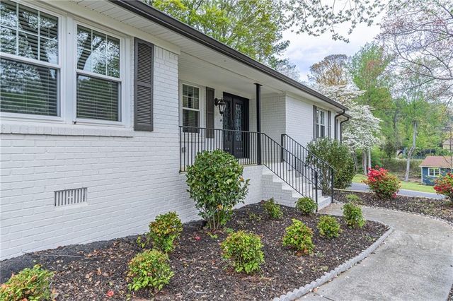 194 Melanie Lane, Woodstock, GA 30188