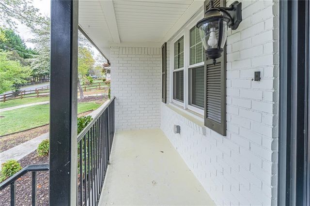 194 Melanie Lane, Woodstock, GA 30188