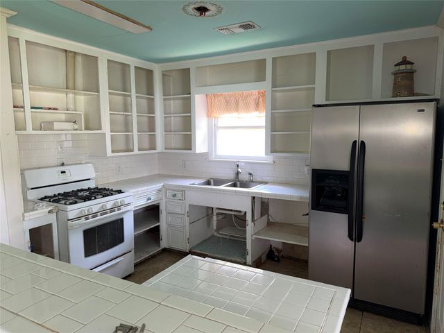 2209 18th Street, Galena Park, TX 77547