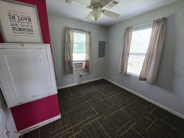 354 Sir Lancelot Drive N, Sargent, TX 77414