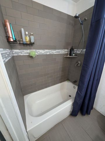 354 Sir Lancelot Drive N, Sargent, TX 77414
