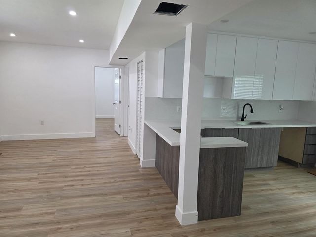 9900 NW 25th Avenue, Miami, FL 33147