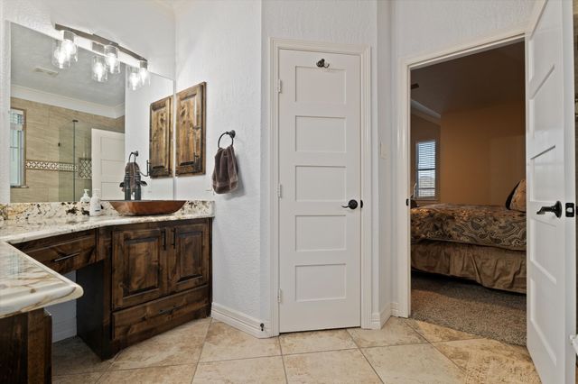 5401 Loftsmoor Court, Fort Worth, TX 76244