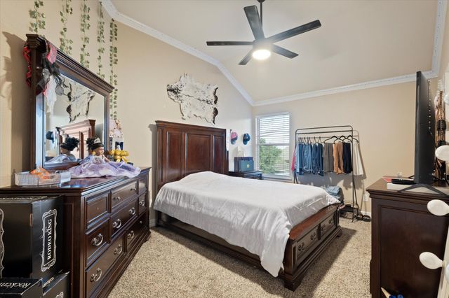 5401 Loftsmoor Court, Fort Worth, TX 76244