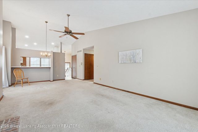 6542 Brook Trail, Lansing, MI 48917