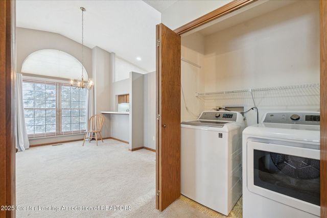 6542 Brook Trail, Lansing, MI 48917