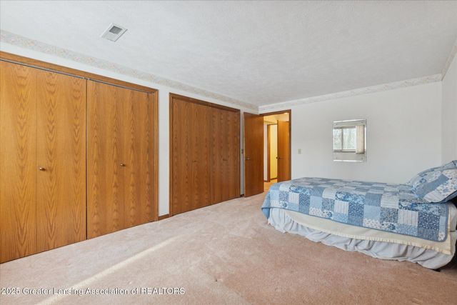 6542 Brook Trail, Lansing, MI 48917