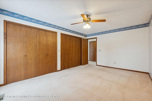 6542 Brook Trail, Lansing, MI 48917