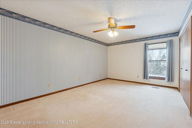 6542 Brook Trail, Lansing, MI 48917