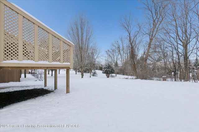 6542 Brook Trail, Lansing, MI 48917