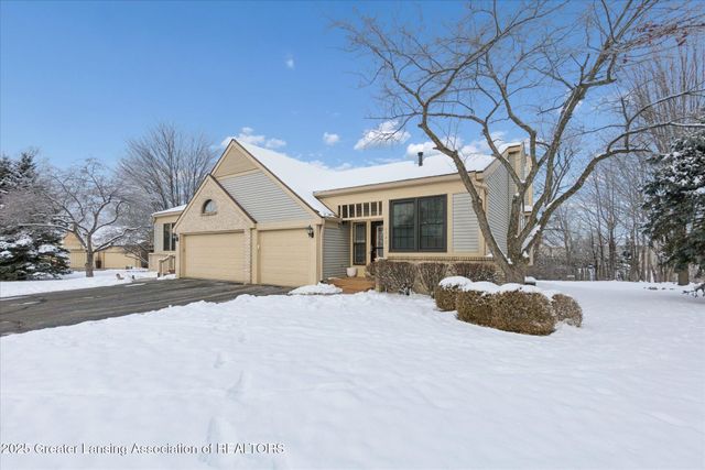 6542 Brook Trail, Lansing, MI 48917