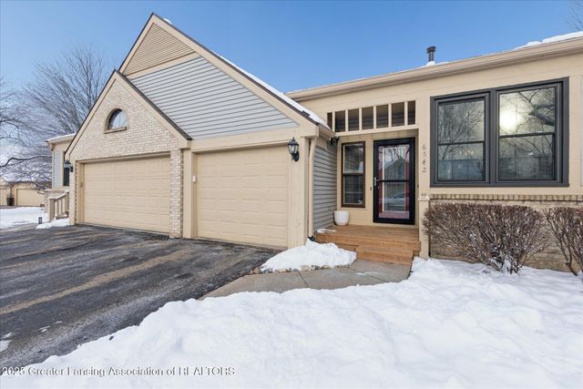 6542 Brook Trail, Lansing, MI 48917