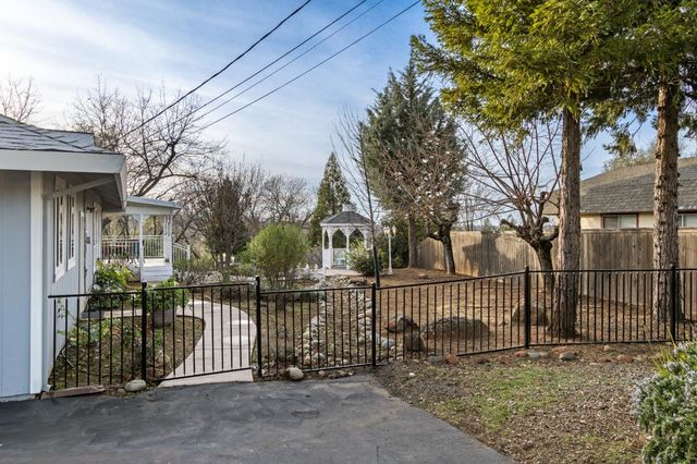 3510 El Grande Ct, Shingle Springs, CA 95682