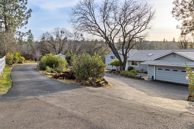 3510 El Grande Ct, Shingle Springs, CA 95682