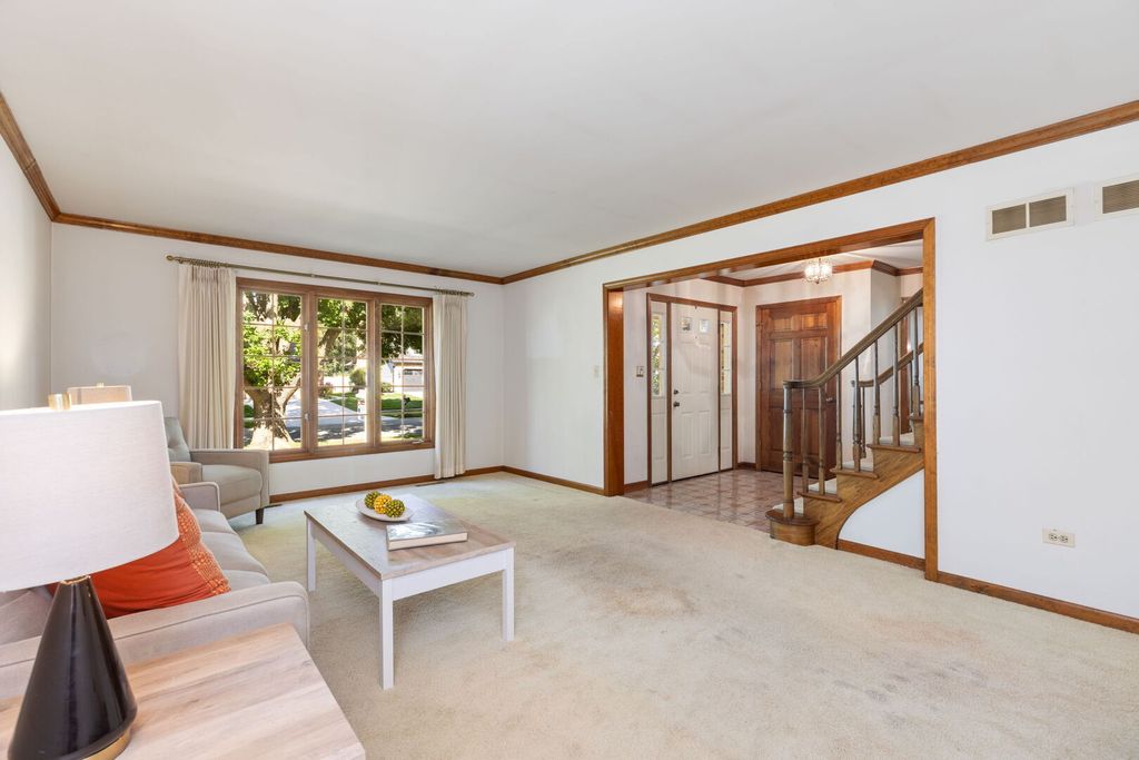 724 Arlington Avenue, Naperville, IL 60565 — photo 5