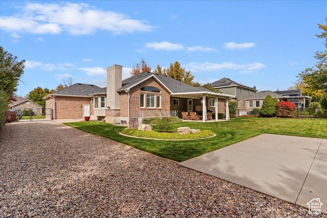 256 SEEMORE DR, Kaysville, UT 84037