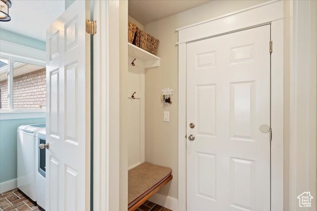 256 SEEMORE DR, Kaysville, UT 84037