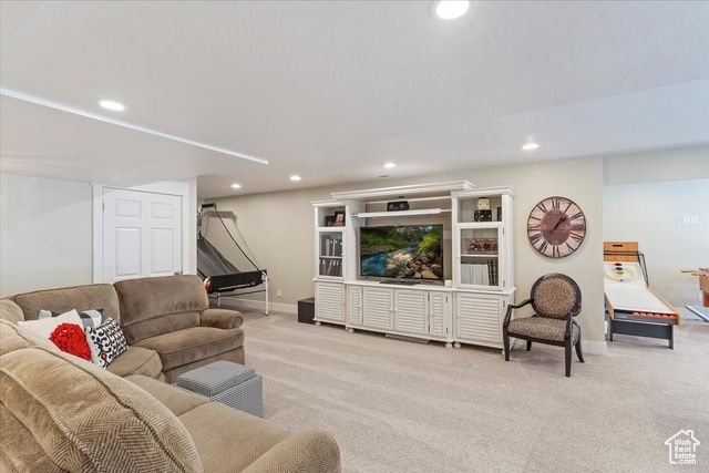 256 SEEMORE DR, Kaysville, UT 84037