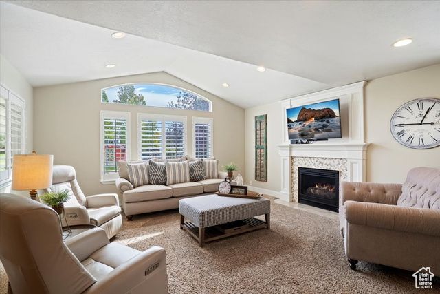 256 SEEMORE DR, Kaysville, UT 84037