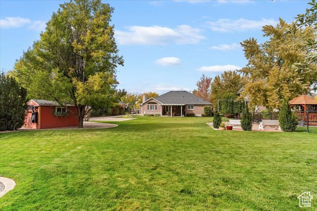 256 SEEMORE DR, Kaysville, UT 84037