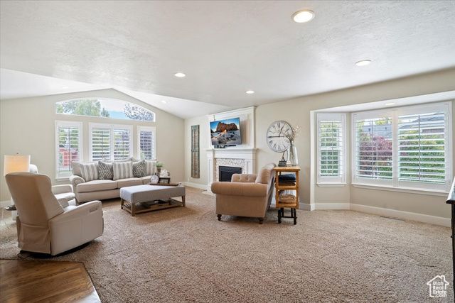 256 SEEMORE DR, Kaysville, UT 84037