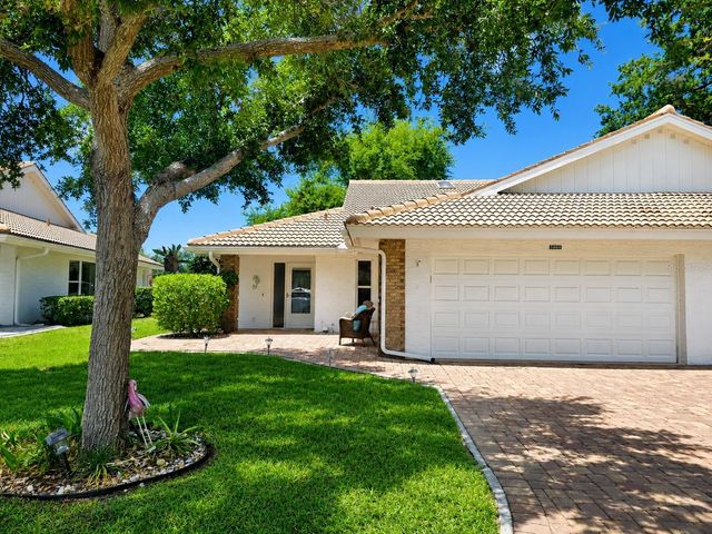 5808 GARDEN LAKES DRIVE, Bradenton, FL 34203
