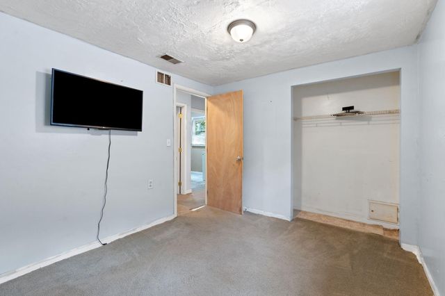 142 Lois Lane, Nicholasville, KY 40356