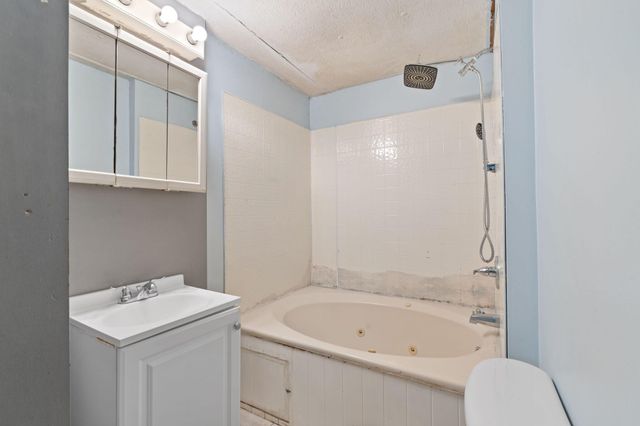 142 Lois Lane, Nicholasville, KY 40356