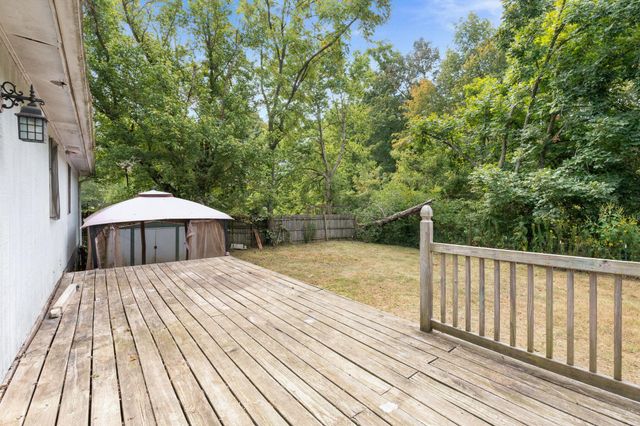 142 Lois Lane, Nicholasville, KY 40356