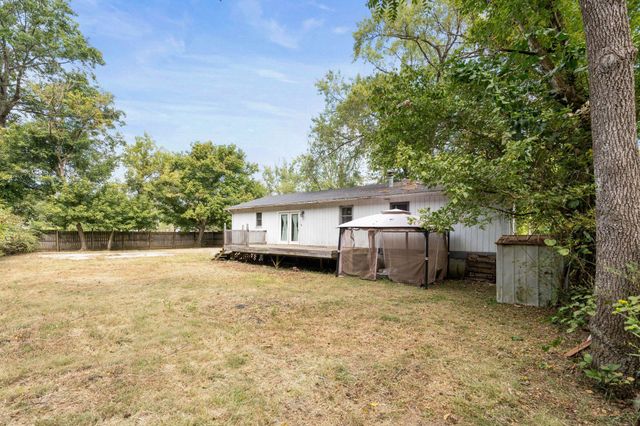 142 Lois Lane, Nicholasville, KY 40356