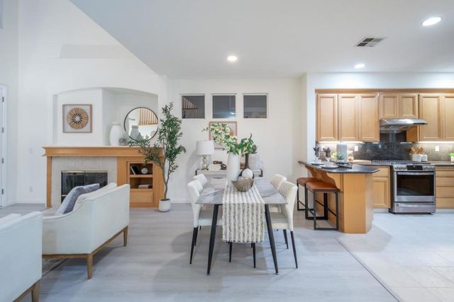 18060 King Court, Saratoga, CA 95070