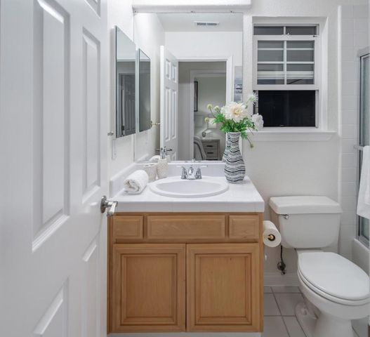 18060 King Court, Saratoga, CA 95070