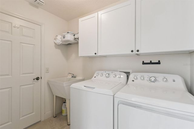 17194 SE 85TH WILLOWICK CIRCLE, The Villages, FL 32162