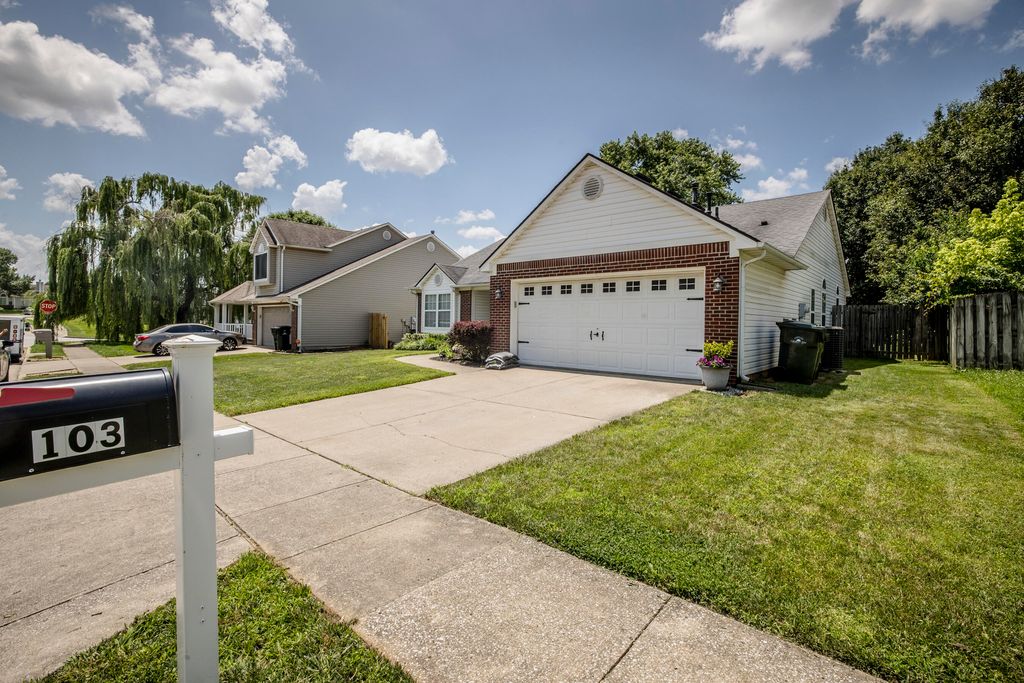 103 Deerfield Lane, Georgetown, KY 40324