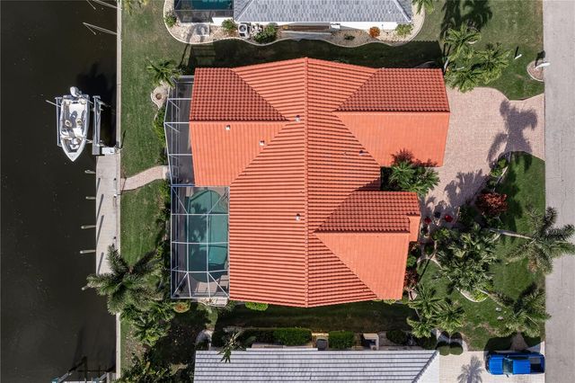 221 DI VINCI DRIVE, Punta Gorda, FL 33950