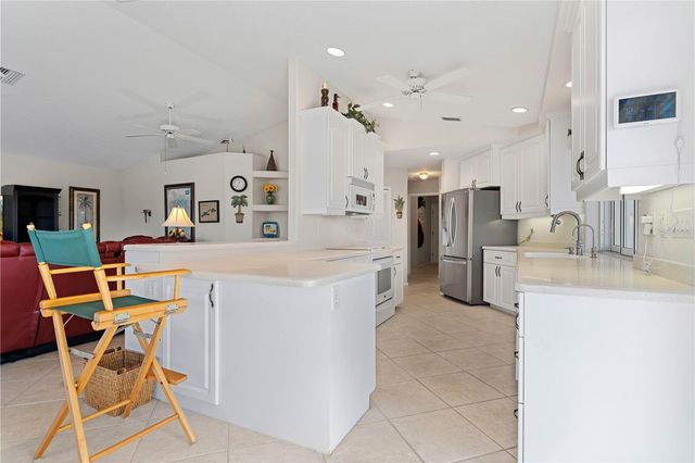 221 DI VINCI DRIVE, Punta Gorda, FL 33950