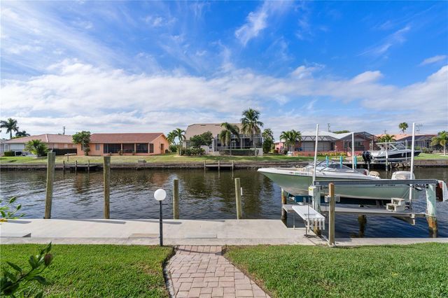 221 DI VINCI DRIVE, Punta Gorda, FL 33950