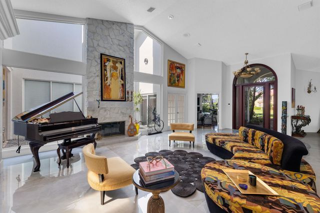 17888 Fieldbrook Circle W, Boca Raton, FL 33496