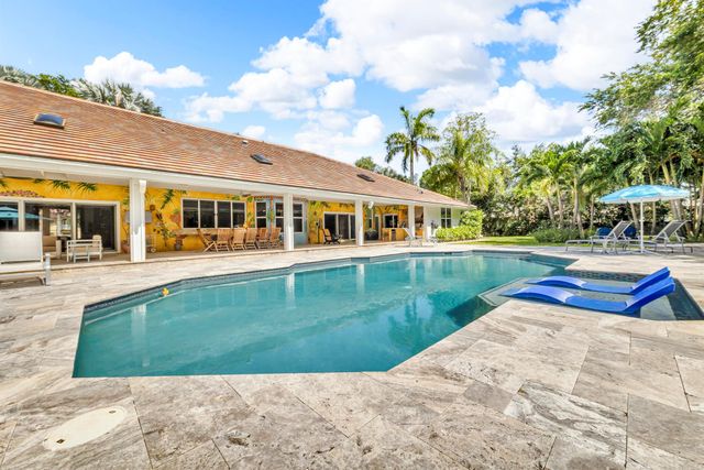 17888 Fieldbrook Circle W, Boca Raton, FL 33496