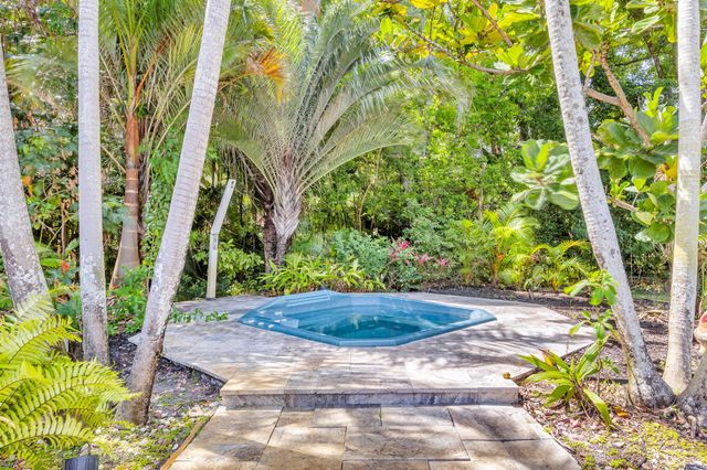 17888 Fieldbrook Circle W, Boca Raton, FL 33496