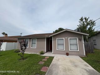 3890 EUNICE Road, Jacksonville, FL 32250