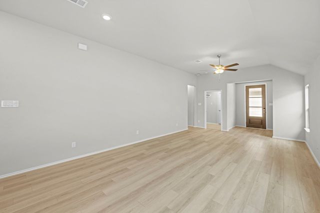9388 Cordial Circle, Montgomery, TX 77316