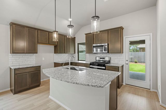 9388 Cordial Circle, Montgomery, TX 77316