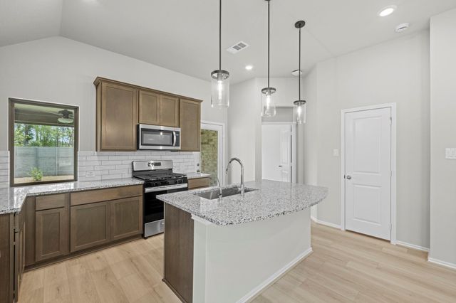 9388 Cordial Circle, Montgomery, TX 77316