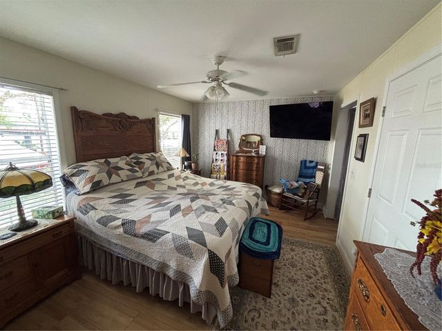 2391 SE 176TH AVENUE, Silver Springs, FL 34488