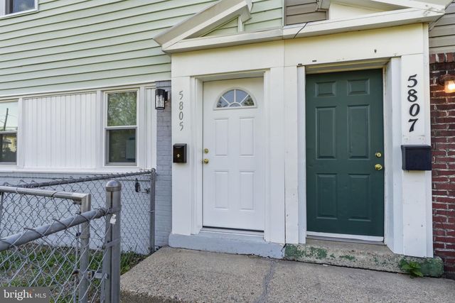 5805 MITCHELL RD, Levittown, PA 19057