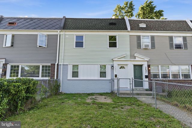 5805 MITCHELL RD, Levittown, PA 19057